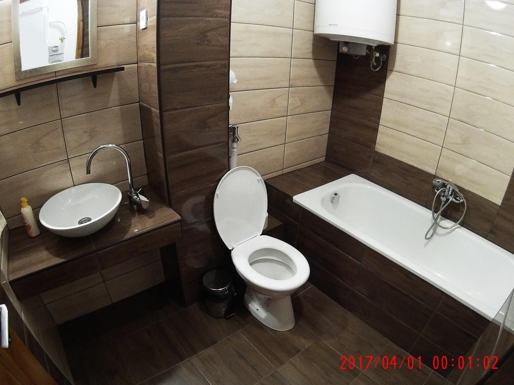 Like Apartman Eger Esterno foto